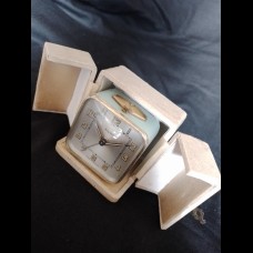 Bayard - Réveil Art Déco - Mécanique + Ecrin Bayard - Réveil Art Déco - Mécanique + Ecrin