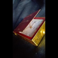 Jaeger - Réveil - 2 jours - Gold & Red Jaeger - Réveil - 2 jours - Gold & Red