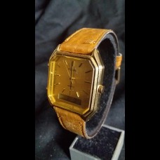 Pulsar Quartz - Affichage digital & analogique 