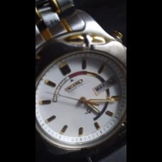 Seiko - 5M43-0A70 - Kinetic Seiko - 5M43-0A70 - Kinetic