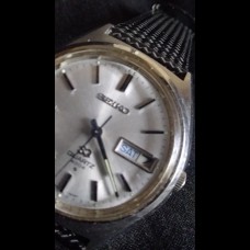 Seiko - SQ 4004 - Day & Date Seiko - SQ 4004 - Day & Date